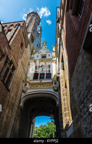 Zurück Fassade der Alten Standesamt (Fietskoetsen) der Renaissance in der Burgplatz in der mittelalterlichen Stadt Brügge, Belgien. Stockfoto