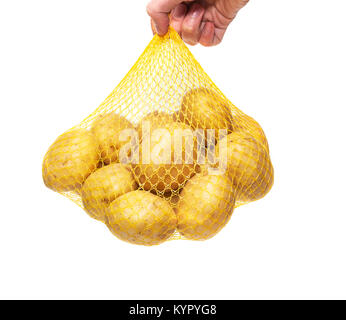 Kartoffeln frisch in das Paket. Mann hält in der Hand Stockfoto