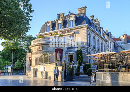 Frankreich, Marne (51), Reims, Brasserie Flo sur la Place Drouet d'Erlon" // Frankreich, Marne, Reims, Flo Brasserie auf der Drouet d'Erlon Platz Stockfoto