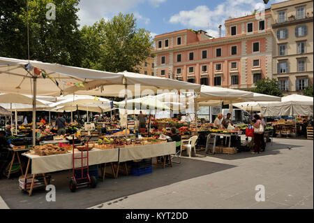 Italien, Rom, Trastevere, Piazza di San Cosimato, Markt Stockfoto