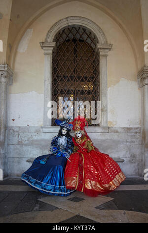 Traditionelle venezianische Maske Karneval 2017, Venedig, Italien Stockfoto