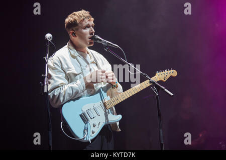 Der norwegische Sänger, Songwriter und Musiker Gundelach führt an der Norwegischen Musik Festival Øyafestivalen 2016 in Oslo leben. Norwegen, 12/08 2016. Stockfoto