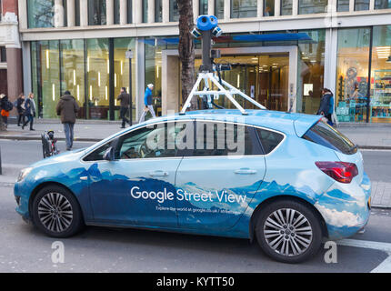 Ein Google Street View Auto, montiert mit einem 360 Grad Kamera mit einem 20 Megapixel Sensor, in London Stockfoto
