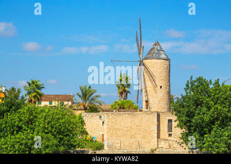 Windmühle in Sineu, Mallorca, Balearen, Spanien, Europa Stockfoto