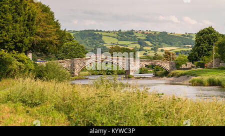 Pont Fawr - Brücke über den Fluss Conwy in Llanrwst, Wales, Großbritannien Stockfoto