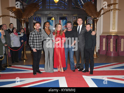 Blackpool, Lancashire, UK. 16. Januar, 2018. Amanda Holden, Alesha Dixon, David Walliams, Simon Cowell, Ant McPartlin, Declan Donnelly kommt an der Winter Gardens in Blackpool für Britain's Got Talent Photocall, Blackpool, England, Großbritannien Stephen Searle/Alamy leben Nachrichten Stockfoto