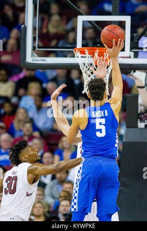 Columbia, SC, USA. 16 Jan, 2018. Kentucky Wildkatzen, Kevin Knox (5) schießt in der sek Basketball matchup im Colonial Life Arena in Columbia, SC. (Scott Kinser/Cal Sport Media) Credit: Csm/Alamy leben Nachrichten Stockfoto