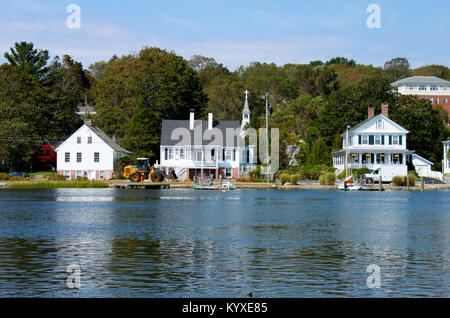 Bau am Ufer Häuser in Mystic Conneticut Stockfoto