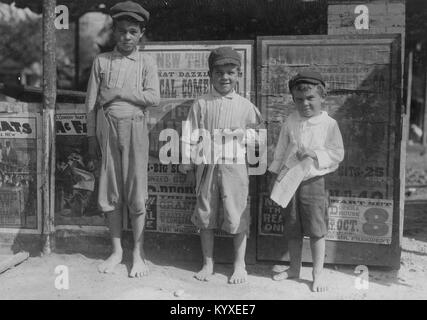 San Antonio Newsboys brauchen Überwachung. Stockfoto