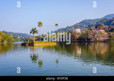 Kandy Bogambara See im Zentrum der Stadt, in Sri Lanka Stockfoto