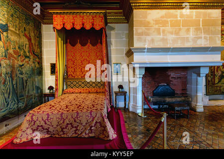 CHENONCEAU, Frankreich - ca. Juni 2014: Gabrielle d'Estrees Schlafzimmer im Schloss Chenonceau Stockfoto