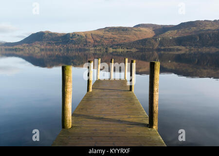 Brandelhow Bucht - Derwent Water, Lake District, Großbritannien Stockfoto