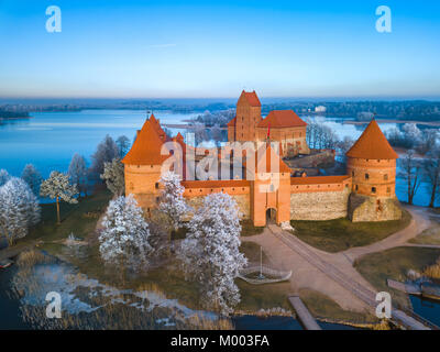 Trakai Burg im Winter, Antenne Stockfoto