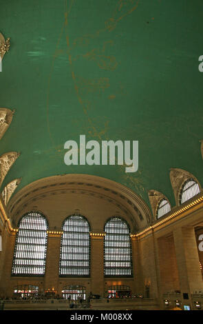 Grand Central Terminal (GCT), die Pendlerpauschale (und ehemaligen Intercity) Railroad Terminal an der 42. Straße und Park Avenue, New York City, New York State, USA Stockfoto