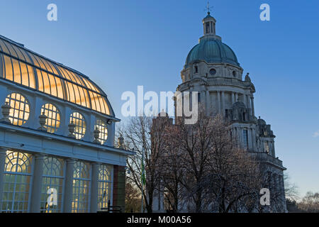 Die Ashton Memorial und Schmetterlingshaus Williamson Park Lancaster Lancashire, Großbritannien Stockfoto