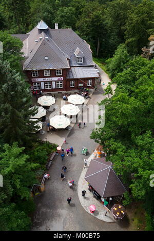 Karlsbad, Tschechische Republik - 3. JULI: Schöne Luftaufnahme von Diana Aussichtsturm Aussichtsturm im Kurort am 3. Juli 2016 in Karlsbad Stockfoto