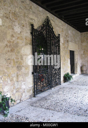 Santo Domingo, offiziell Santo Domingo de Guzmán ist die Hauptstadt der Dominikanischen Republik. Karibik Zona Colonial Museo de las Casas Reales Stockfoto