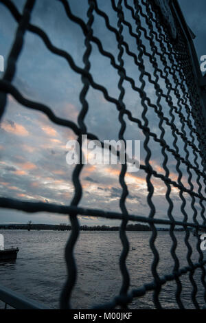 Sonnenuntergang an der Oestrich Winkel, Deutschland. Stockfoto