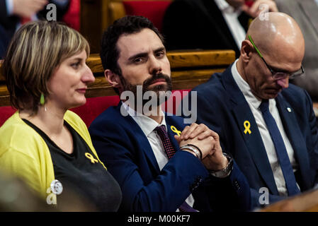 Barcelona, Spanien. 17 Jan, 2018. ROGER TORRENT, ERC, neuer Präsident des katalanischen Parlaments während der Eröffnungssitzung des 12. Legislaturperiode Credit: Matthias Oesterle/Alamy leben Nachrichten Stockfoto