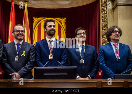 Barcelona, Spanien. 17 Jan, 2018. ROGER TORRENT, ERC, neuer Präsident des katalanischen Parlaments während der Eröffnungssitzung des 12. Legislaturperiode Credit: Matthias Oesterle/Alamy leben Nachrichten Stockfoto