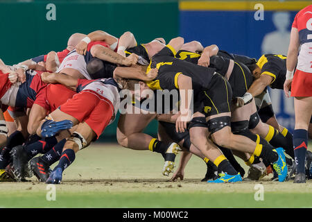 Die Scrum während der Ausstellung Match zwischen Houston SaberCats vs UBCOB RAVENS an der Konstellation Feld, Houston, Texas Stockfoto