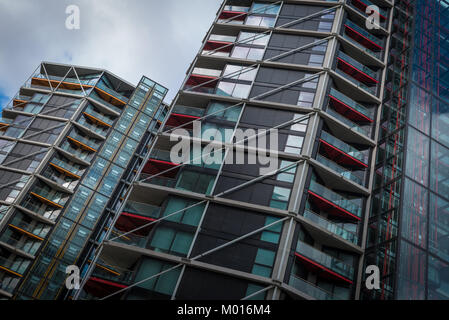 Riverlight, eine neue Entwicklung auf der Themse in neun Elms, London, Vereinigtes Königreich Stockfoto