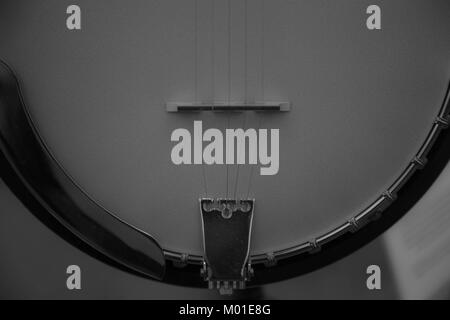 Banjo Hintergrund schwarz und weiß Nahaufnahme Stockfoto