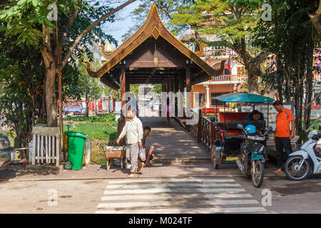 Brücke über den Fluss, Siem Reap, Kambodscha Stockfoto