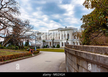 LIVADIA, Russland - 21. MÄRZ 2011: Liwadia-palast in der Nähe von Jalta, Krim Stockfoto