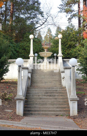 Butler-Perozzi Brunnen - Lithia Park - Ashland, Oregon - DSC 02725 Stockfoto