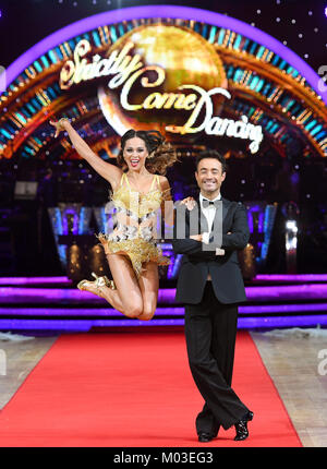 Joe McFadden und Katya Jones während die streng Come Dancing Live Tour starten Gehalten an Arena Birmingham. Stockfoto