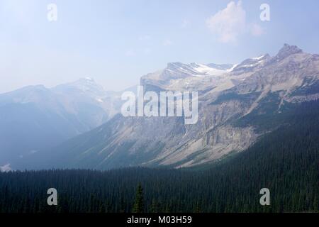 Malerischen Wasserfall im Yoho National Park Stockfoto