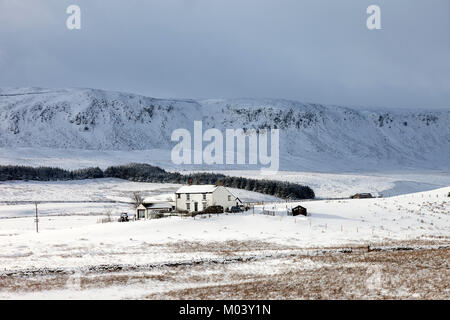 Birk Rigg, Wald-in-Teesdale, County Durham, UK. Donnerstag, 18. Januar 2018. UK Wetter. Schöne Schneelandschaften im oberen Teesdale nach schweren über Nacht Schnee der North Pennines bedeckte. Quelle: David Forster/Alamy leben Nachrichten Stockfoto