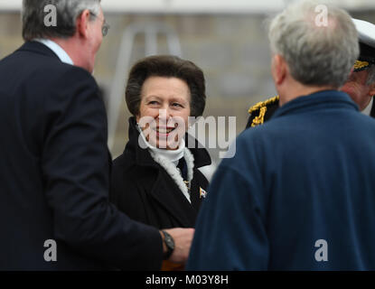 18. Januar 2018 Southampton, England. Bilder Paul Watt/Alamy Leben Nachrichten die Princess Royal heute, Donnerstag, den 18. Januar 2018, besuchte Southampton in England offiziell Neue warsash Maritime Academy St Marys Campus im Herzen der Stadt öffnen. Die 6 Mio. £ Pfund Investition markiert der Solent Universität neue Seeverkehrsstrategie Verlagerung der Offizier Kadetten zu einem modernen Unterricht ausschließlich für Seeleute studieren für Ihr Zertifikat. Credit: PBWPIX/Alamy leben Nachrichten Stockfoto