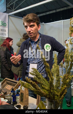 Griechenland ist auf der Schiene, der die medizinische Verwendung von Marihuana in den kommenden Wochen zu genehmigen, Menschenmassen, verpackt in den ersten Athen Cannabis Expo am 14.01.2018. Credit: Veronika Merkova/Alamy leben Nachrichten Stockfoto