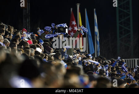 Leganes, Spanien. 18. Januar, 2018. Leganes unterstützt während des Spiels, Jan 2018 Leganés und Real Madrid CF Butarque Stadium, Copa del Rey Viertelfinale Tannen Bein match Credit: Manu Reino/SOPA/ZUMA Draht/Alamy leben Nachrichten Stockfoto