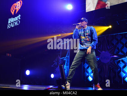 Y 100 iHeartRadio Jingle Ball 2017 bei BB&T Center in Sunrise, Florida bietet: Logik, Wo: Sunrise, Florida, United States Wann: 17 Dec 2017 Credit: JLN Fotografie/WENN.com Stockfoto