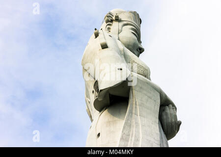 Die Bucht von Tokio Kannon (Tokyo Wan Kannon), eine 56 m hohe Statue, die guanyin, der Buddhistischen Göttin der Barmherzigkeit. Sanukimachi, Futtsu, Japan Stockfoto