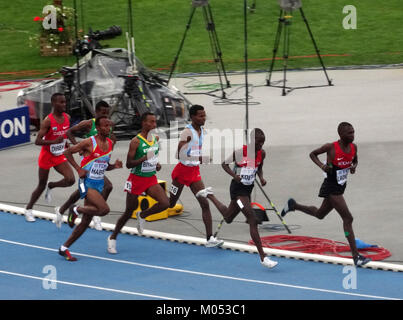 Das 5000-m-Finale der Männer bei der IAAF-U20-Weltmeisterschaft 2016 in Bydgoszcz war ein heftiger Wettkampf. Bei der Veranstaltung waren junge Athleten dabei, die auf der Weltbühne nach Exzellenz streben. Stockfoto
