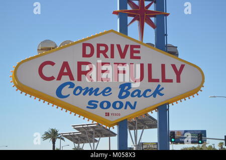 Zurück Las Vegas Poster auf dem Las Vegas Strip. Reisen Urlaub Juni 26., 2017. Las Vegas Strip, Las Vegas, Nevada USA. EEUU. Stockfoto