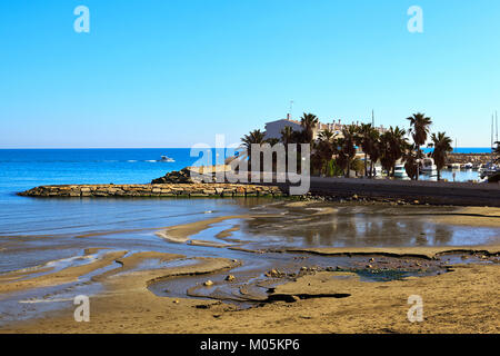 Las Fuentes Strand und Hafen Alcossebre Costa de Azaha Spanien Stockfoto