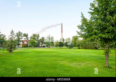 Einer der grösseren Sudbury berühmtesten Wahrzeichen, "die Superstack' Stockfoto