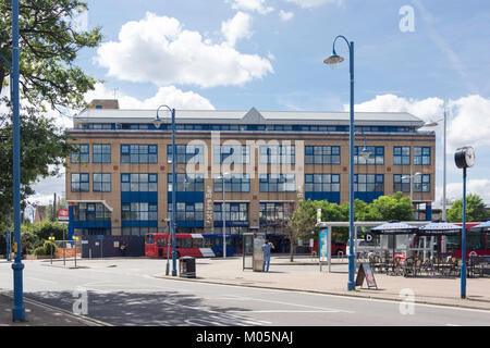 Potters Bar Bahnhof, Darkes Lane, Potters Bar, Hertfordshire, England, Vereinigtes Königreich Stockfoto