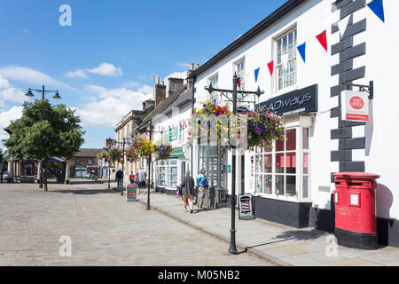 High Street, Royal Wootton Bassett, Wiltshire, England, Vereinigtes Königreich Stockfoto