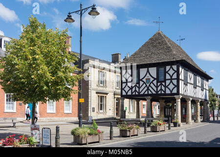 17. jahrhundert Royal Wootton Bassett Rathaus Museum, High Street, Royal Wootton Bassett, Wiltshire, England, Vereinigtes Königreich Stockfoto