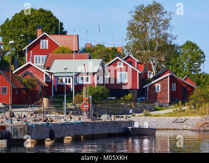 Blick von der Fähre auf der Insel Oja (landsort), Schweden anreisen, Skandinavien Oja ist die südlichste Insel in den stockholmer Schären. Stockfoto