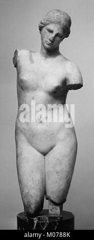 Marmor statue der Aphrodite Anadyomene (steigende) Typ MET 146990 Stockfoto