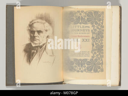 Band XXI von „Little Journeys to the Homes of Great Reformers“ von Elbert Hubbard, der einflussreiche historische Reformatoren hervorhebt und in der MET-Sammlung aufbewahrt wird. Stockfoto
