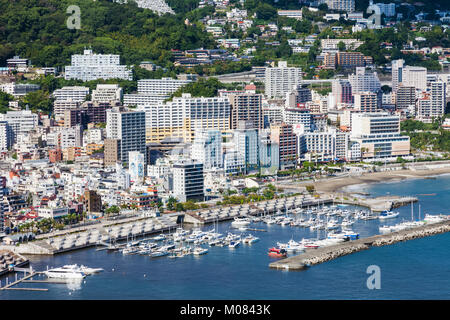 Japan, Honshu, Präfektur Shizuoka, Atami, City Skyline Stockfoto