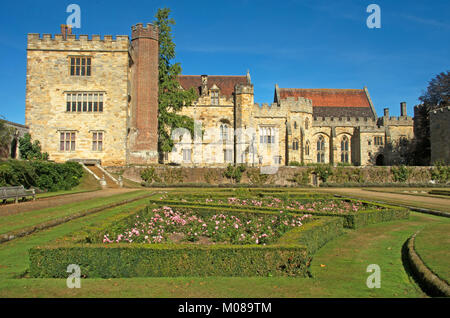 Penshurst Place und italienischen Garten, Kent, England Stockfoto